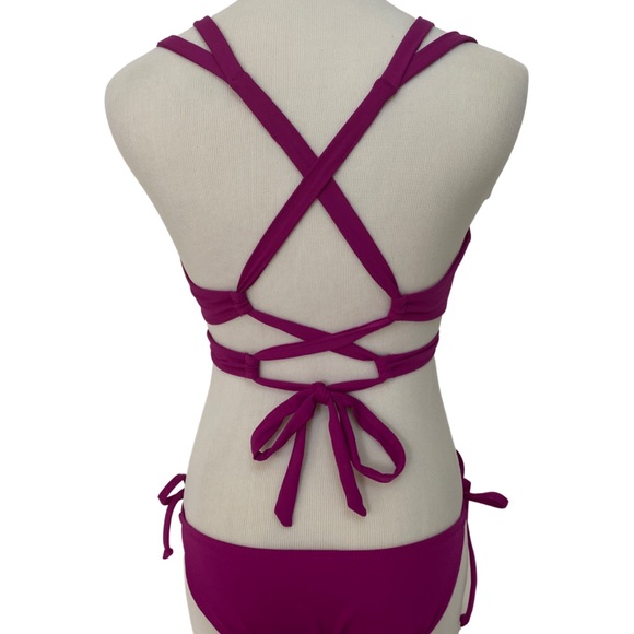 BECCA - Picture 3 of 7